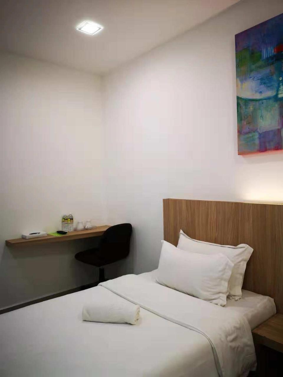 I-Homey Guesthouse ألور سيتار المظهر الخارجي الصورة